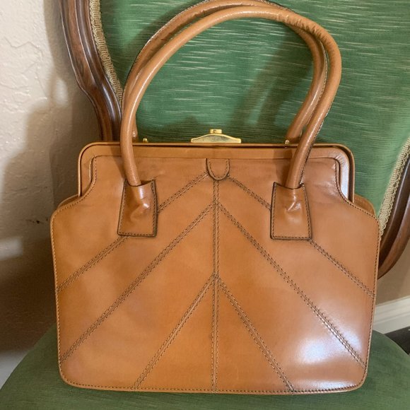 Claudia Ciuti Handbags - Vintage Claudia Ciuti leather bag.